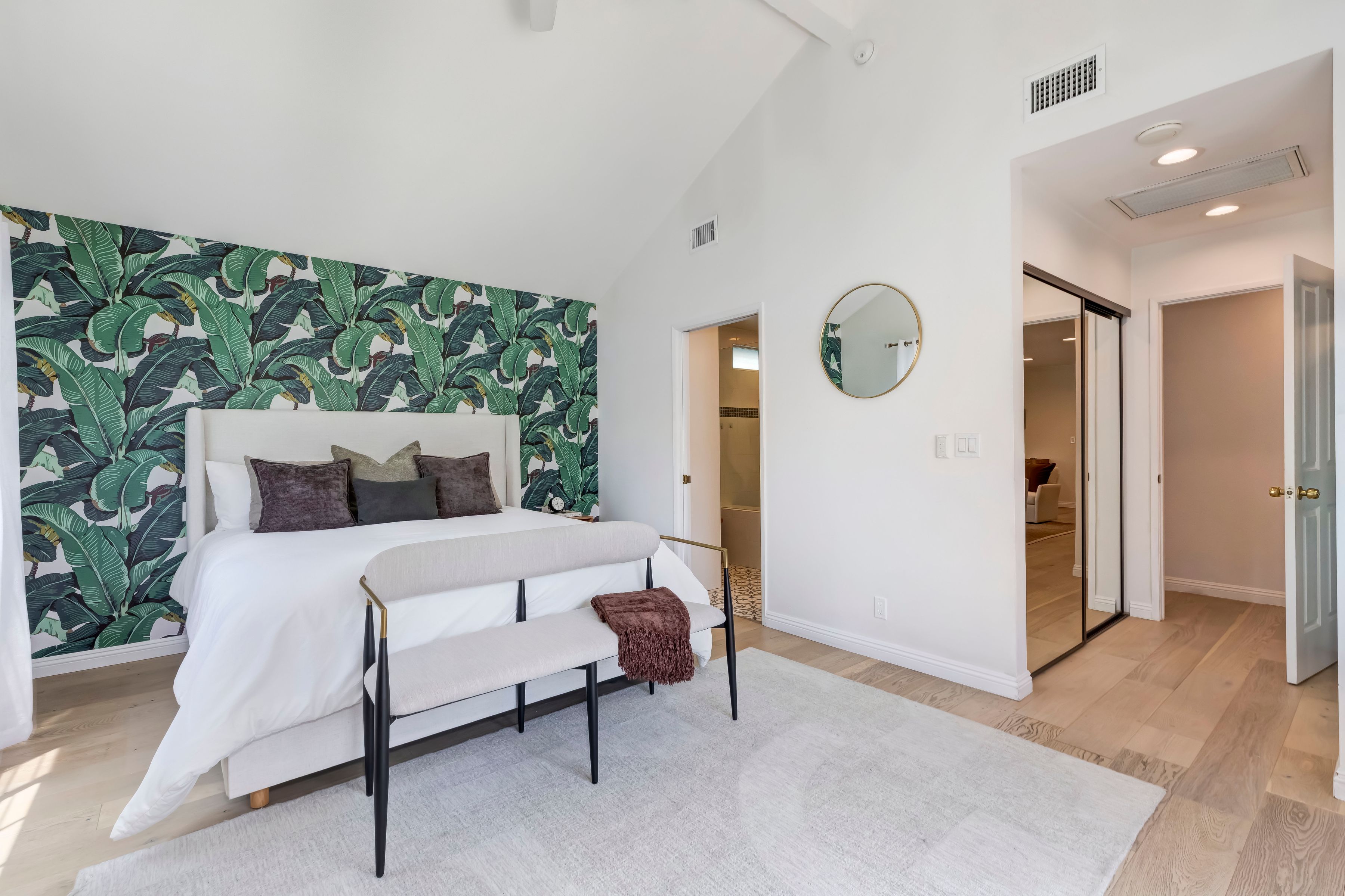  5429 Columbus Avenue - 物件實景