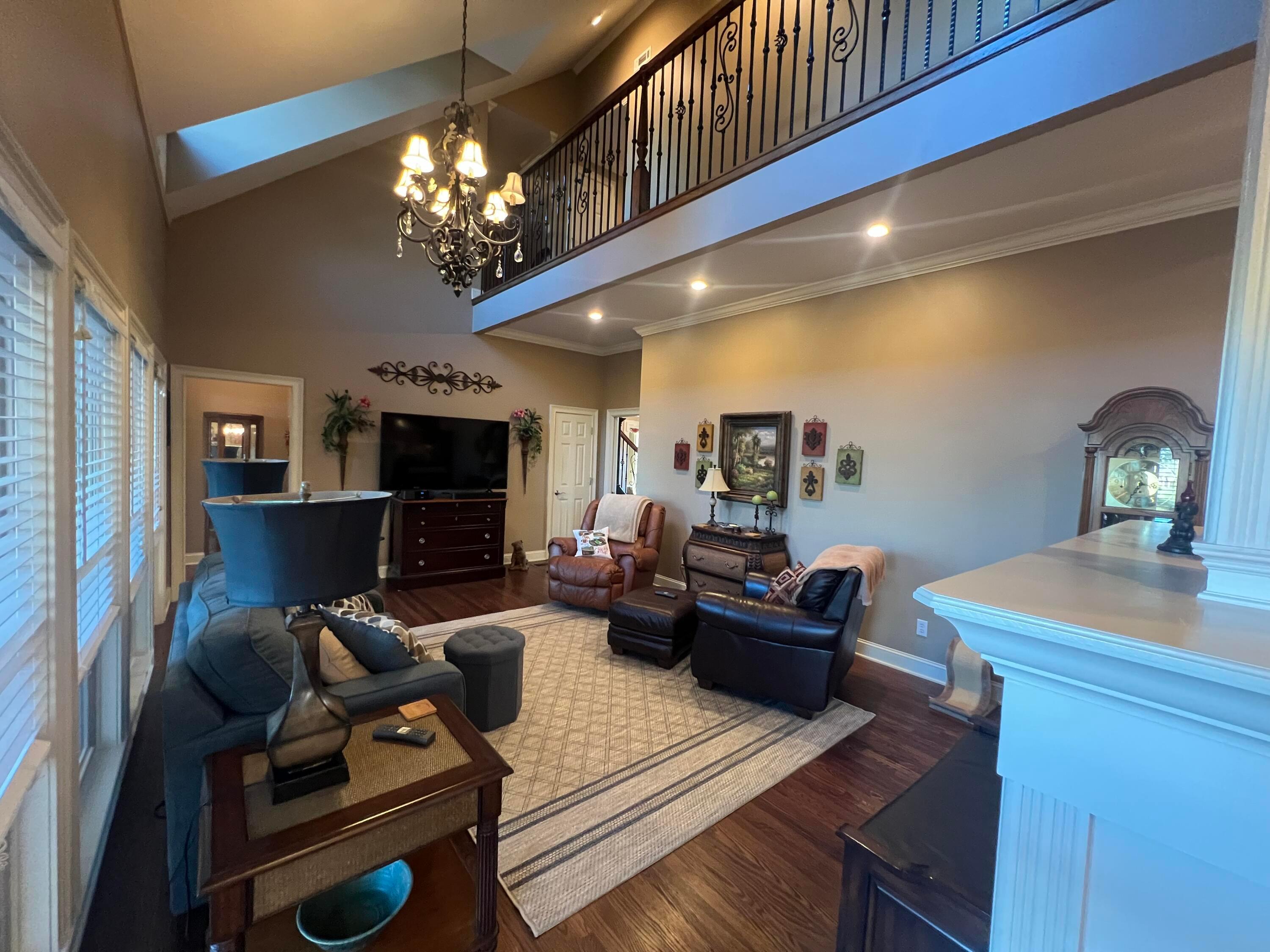 Tupelo, Mississippi, 38801, United States, 4 Bedrooms Bedrooms, ,6 BathroomsBathrooms,Residential,For Sale,1787715