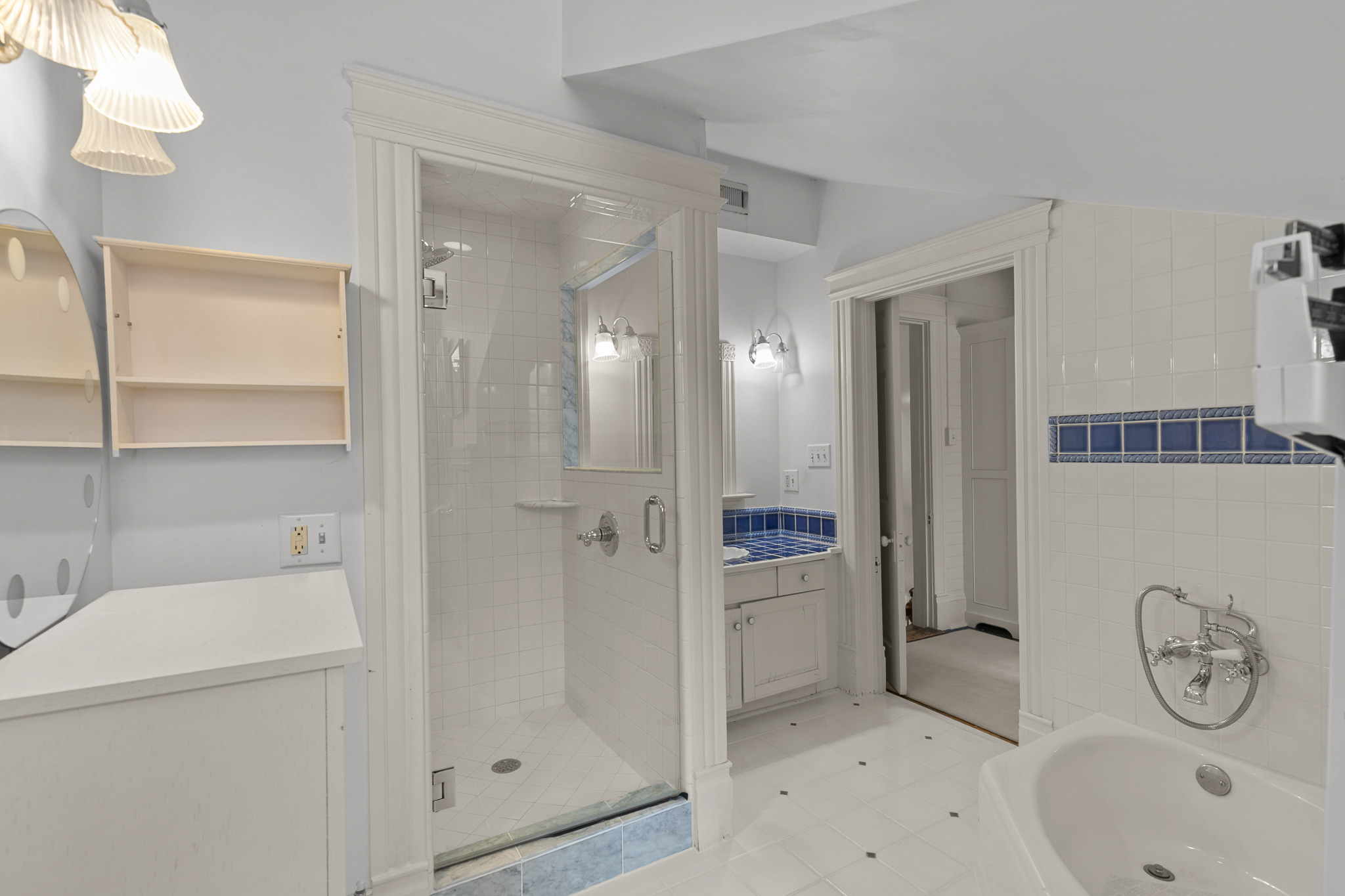  318 North Churton Street, Hillsborough, NC 27278 - 物件實景