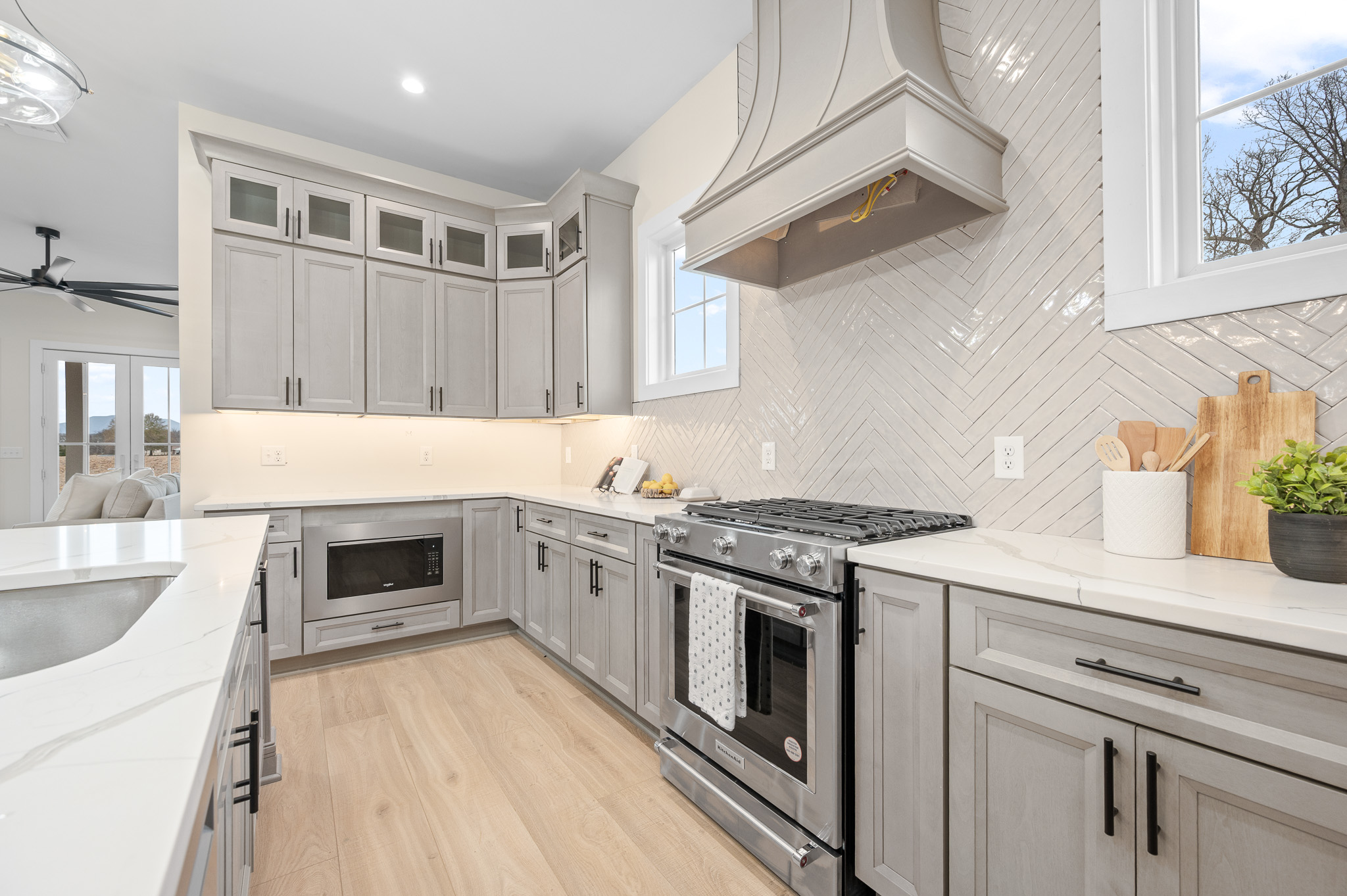 Goode, Virginia, 24556, United States, 3 Bedrooms Bedrooms, ,3 BathroomsBathrooms,Residential,For Sale,2005449