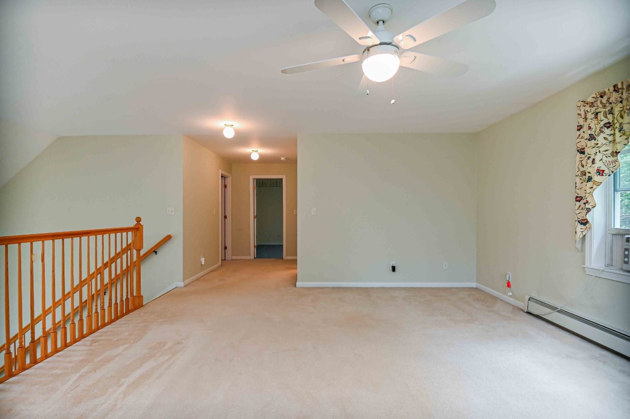 York, Maine, 03909, United States, 2 Bedrooms Bedrooms, ,2 BathroomsBathrooms,Residential,For Sale,1896893