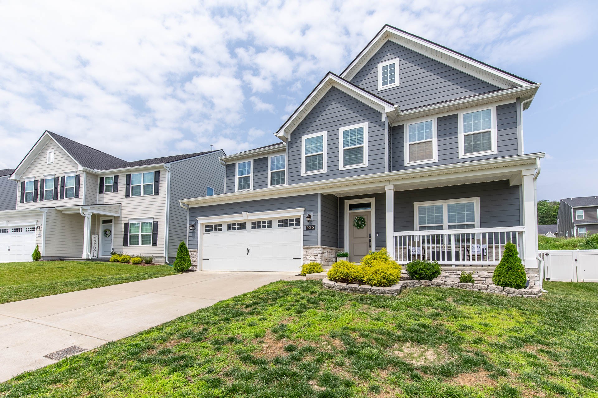 Smyrna, Tennessee, 37167, United States, 5 Bedrooms Bedrooms, ,4 BathroomsBathrooms,Residential,For Sale,1848670