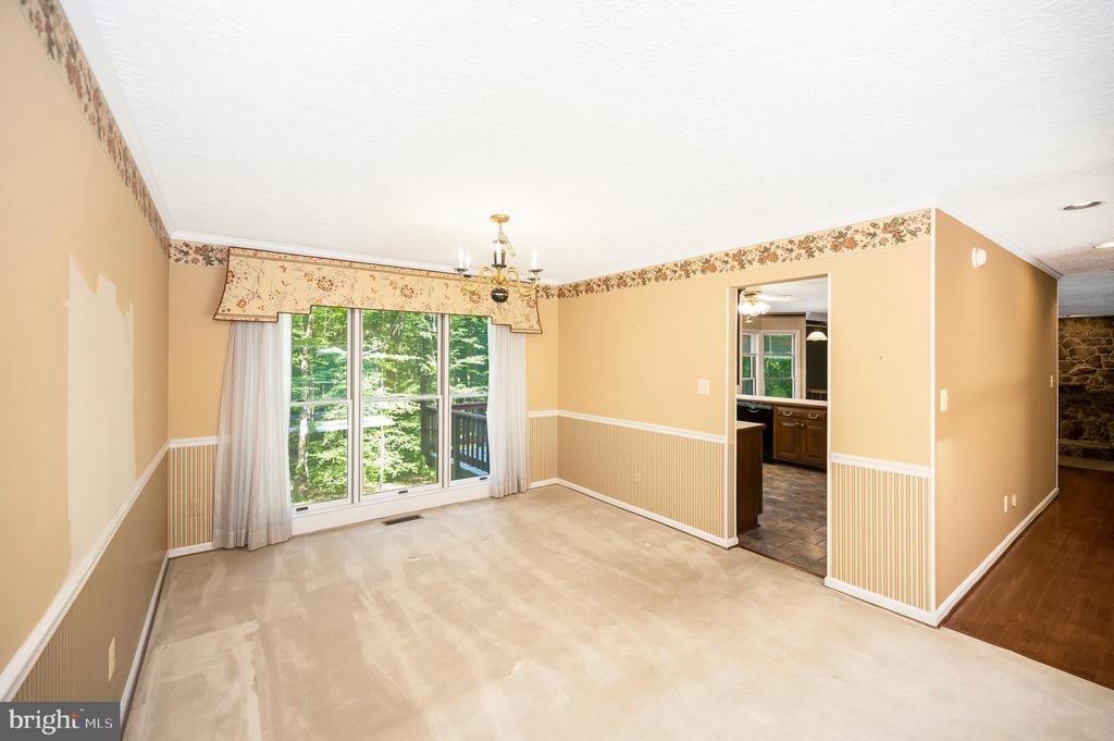 Woodbridge, Virginia, 22192, United States, 3 Bedrooms Bedrooms, ,3 BathroomsBathrooms,Residential,For Sale,1921378