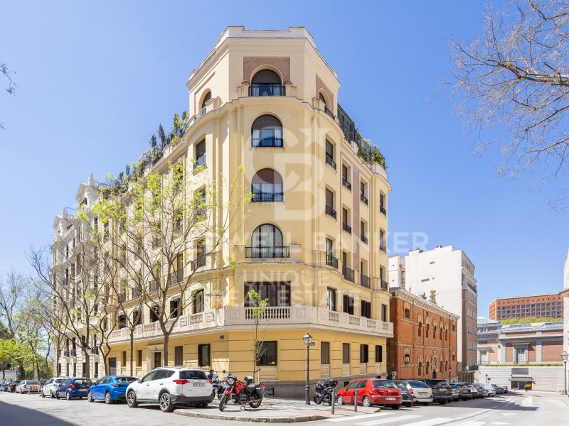 Madrid, Comunidad de Madrid, ES, 5 Bedrooms Bedrooms, ,6 BathroomsBathrooms,Residential,For Sale,1932441