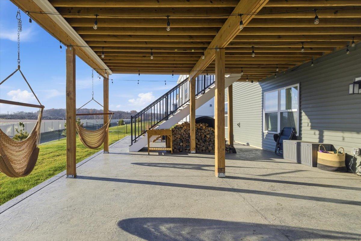 Prior Lake, Minnesota, 55352, United States, 5 Bedrooms Bedrooms, ,2 BathroomsBathrooms,Residential,For Sale,2000604