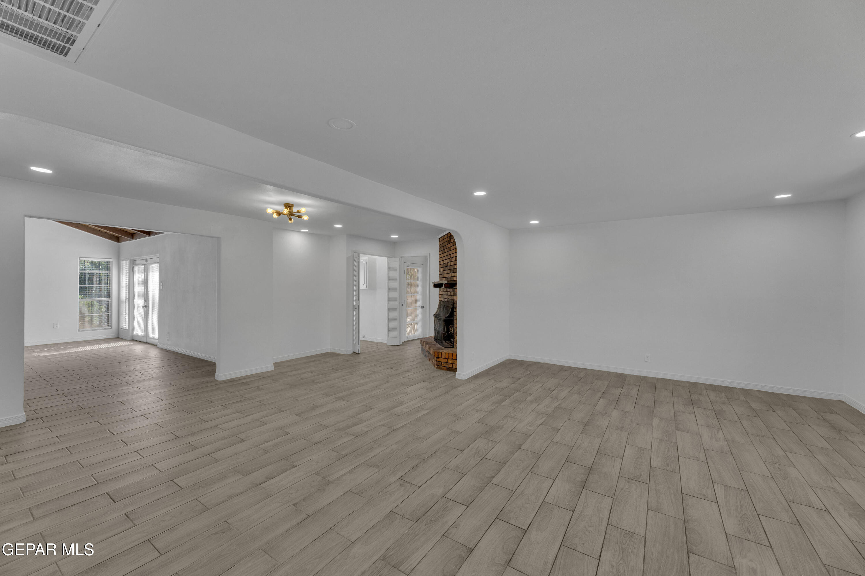Bermuda Ave, El Paso, TX 79925 #1