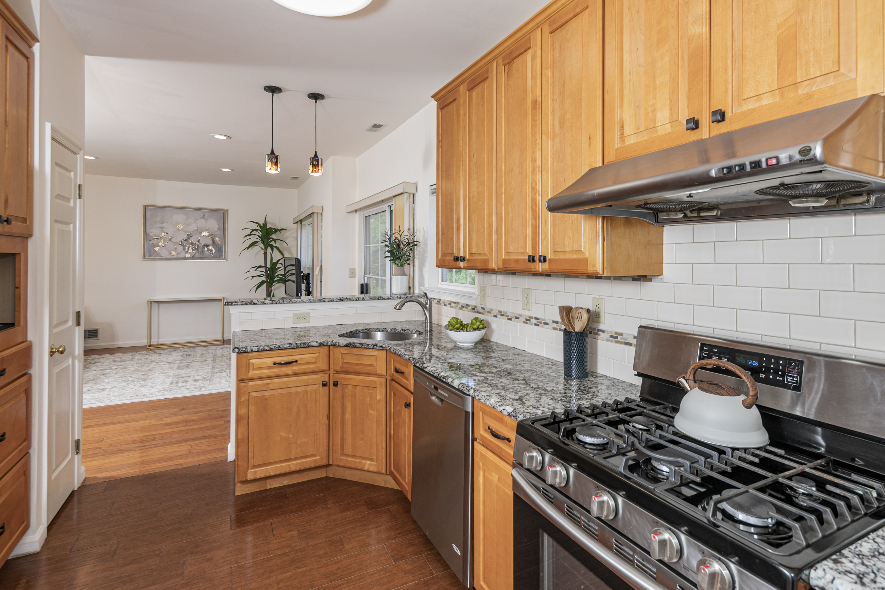  Woodsedge Home Backing to Open Space Near Princeton - 物件實景