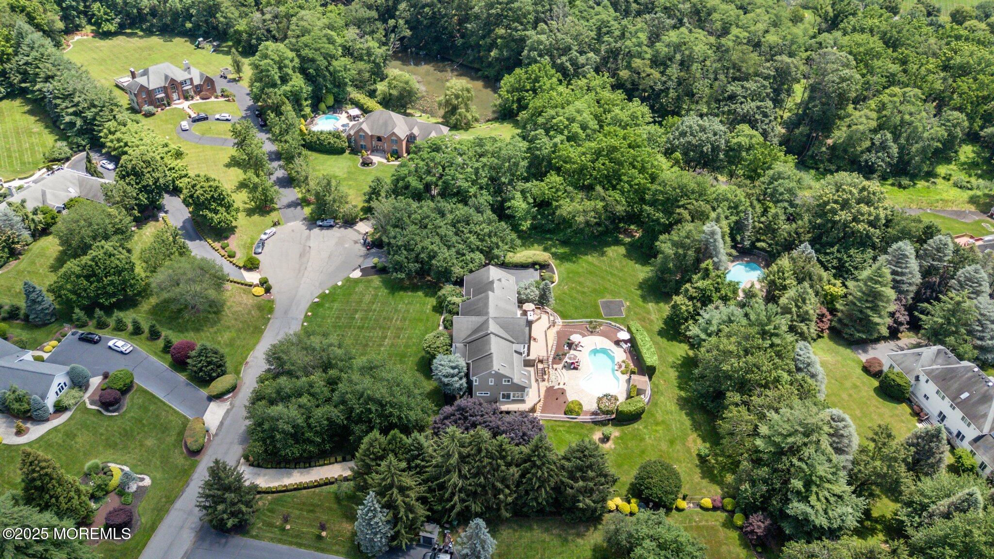 Manalapan, New Jersey, 07726, United States, 5 Bedrooms Bedrooms, ,7 BathroomsBathrooms,Residential,For Sale,1979083