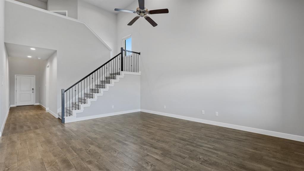 Mansfield, Texas, 76063, United States, 5 Bedrooms Bedrooms, ,3 BathroomsBathrooms,Residential,For Sale,1937196