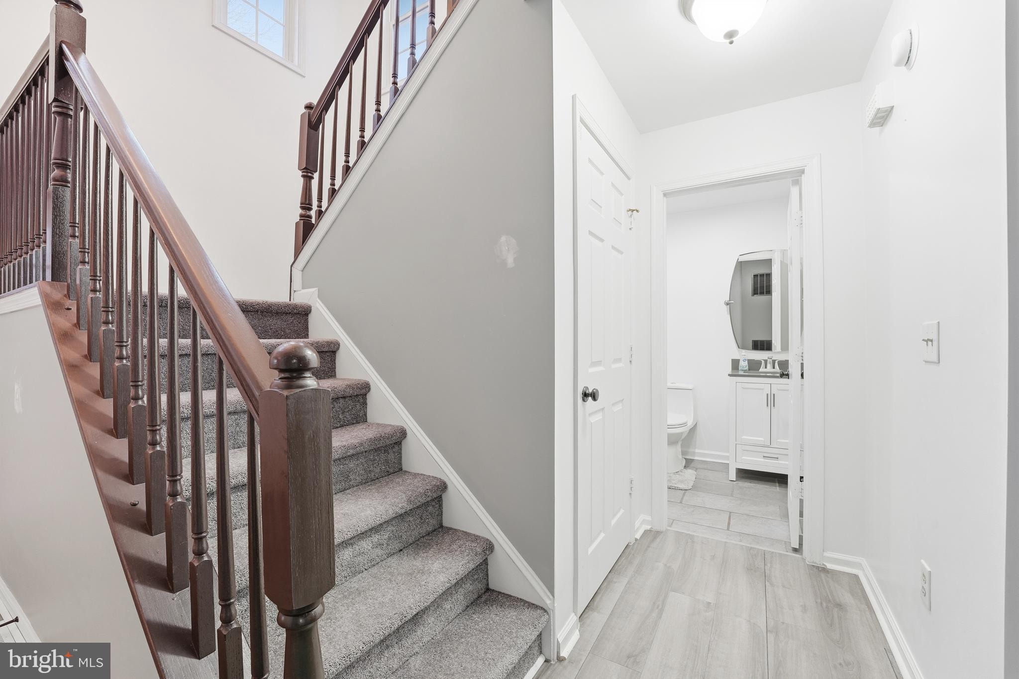 Rapidan, Virginia, 22733, United States, 3 Bedrooms Bedrooms, ,4 BathroomsBathrooms,Residential,For Sale,2010393