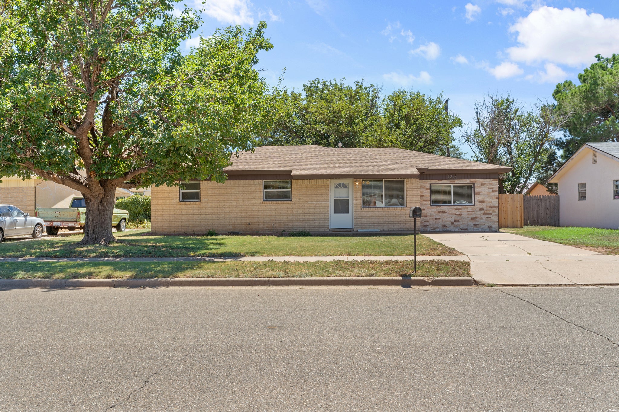 Comer Dr, Clovis, NM 88101