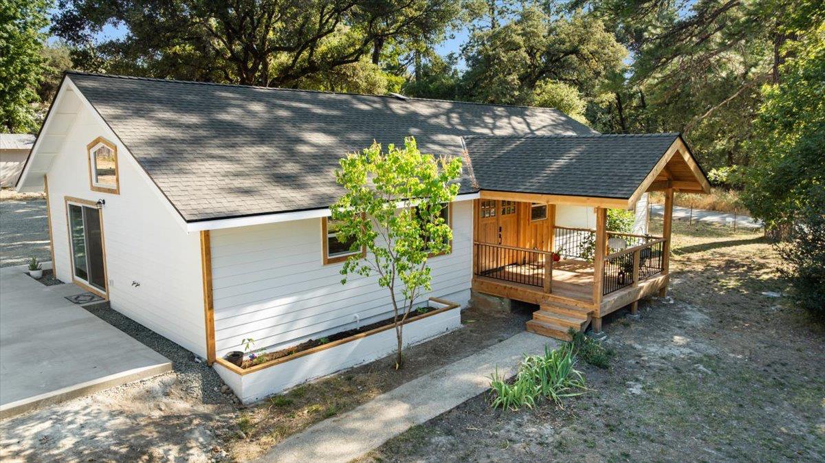 Nevada City, California, 95959, United States, 4 Bedrooms Bedrooms, ,2 BathroomsBathrooms,Residential,For Sale,1916710