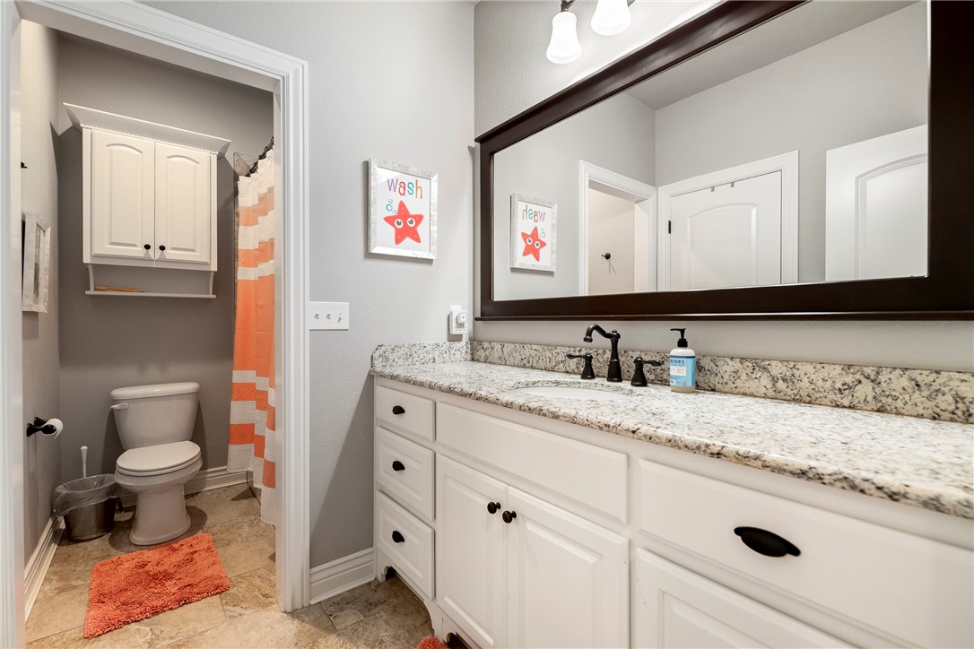 Bentonville, Arkansas, 72712, United States, 5 Bedrooms Bedrooms, ,5 BathroomsBathrooms,Residential,For Sale,1895403