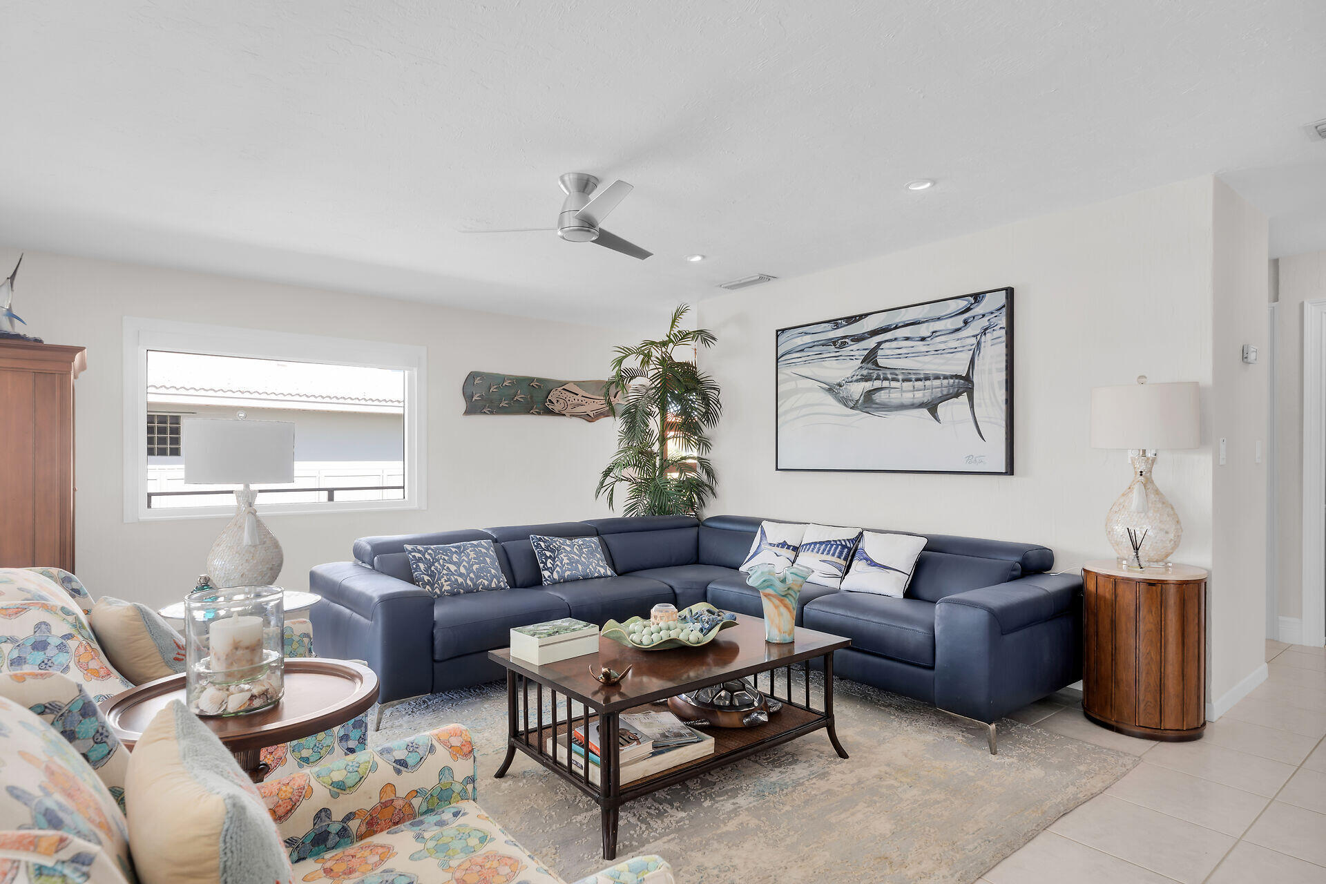 Duck, Florida, 33050, United States, 3 Bedrooms Bedrooms, ,3 BathroomsBathrooms,Residential,For Sale,1998435