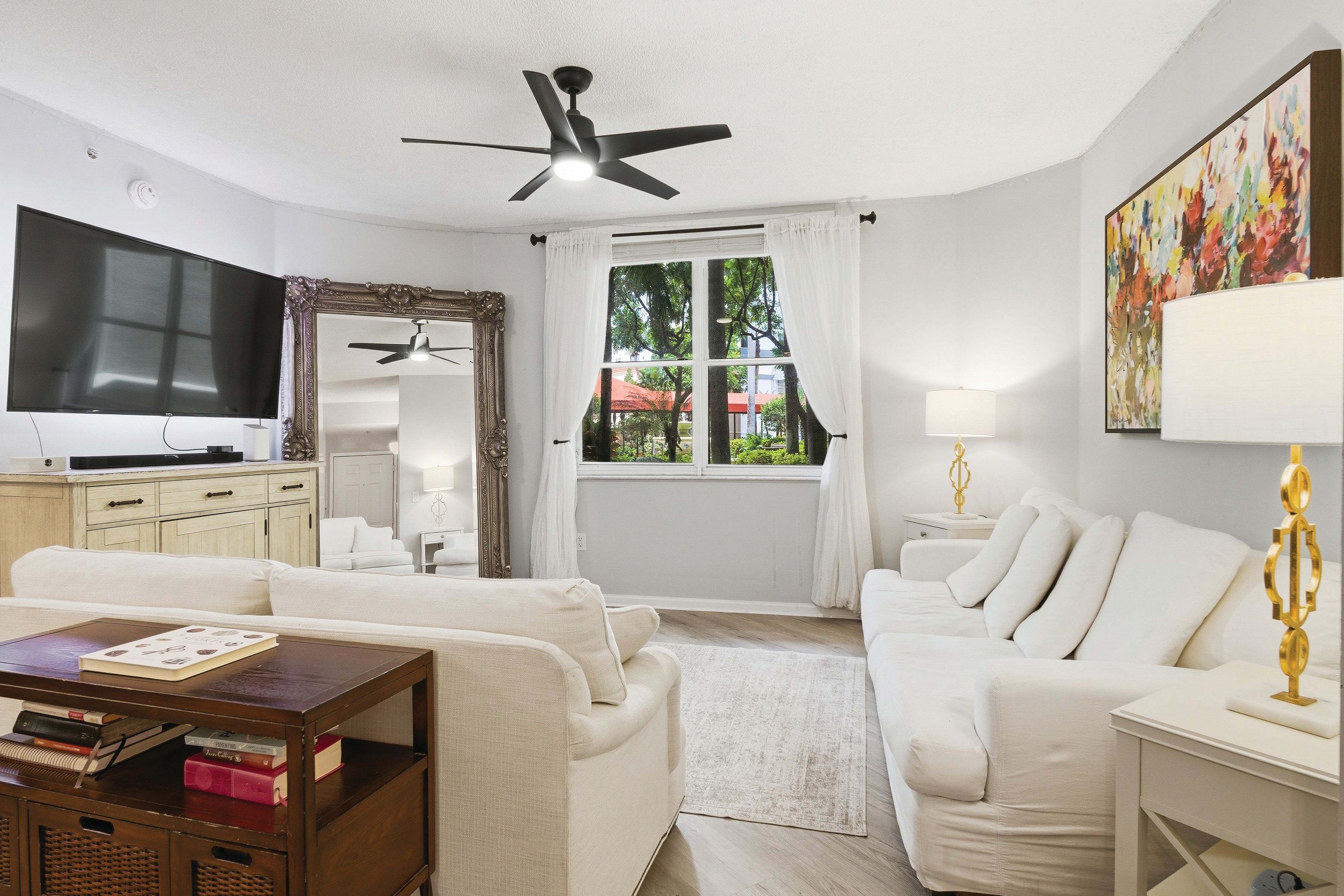  780 S Sapodilla Avenue 104 - 物件實景