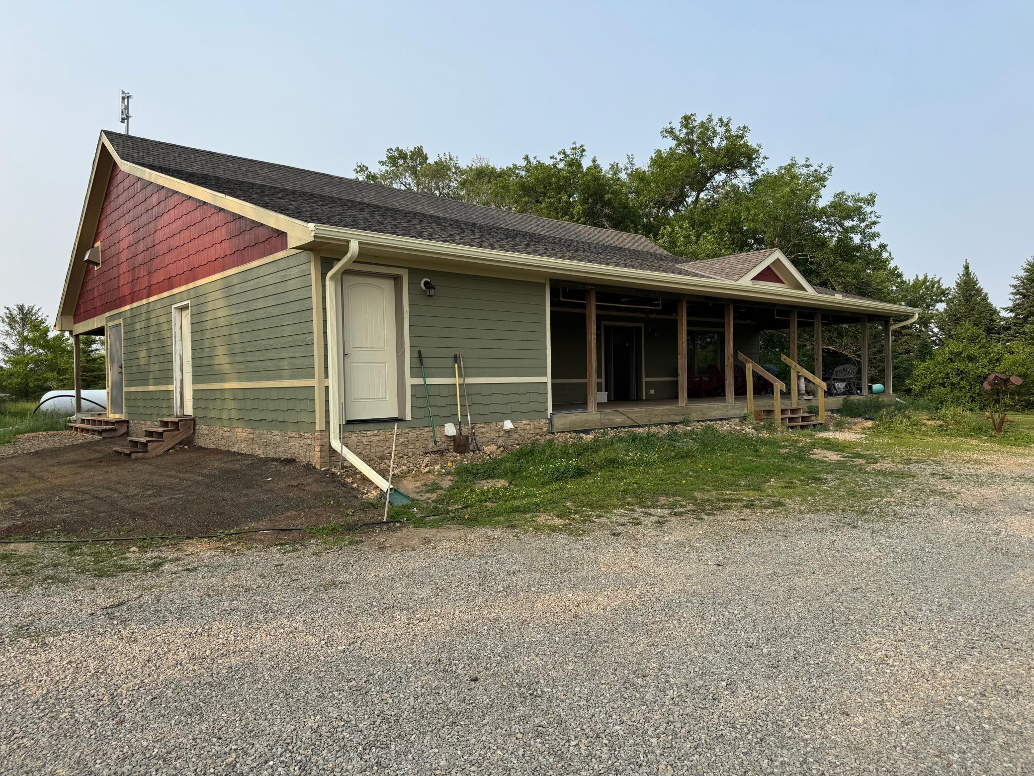 Glenville, Minnesota, 56036, United States, 4 Bedrooms Bedrooms, ,3 BathroomsBathrooms,Residential,For Sale,2015321