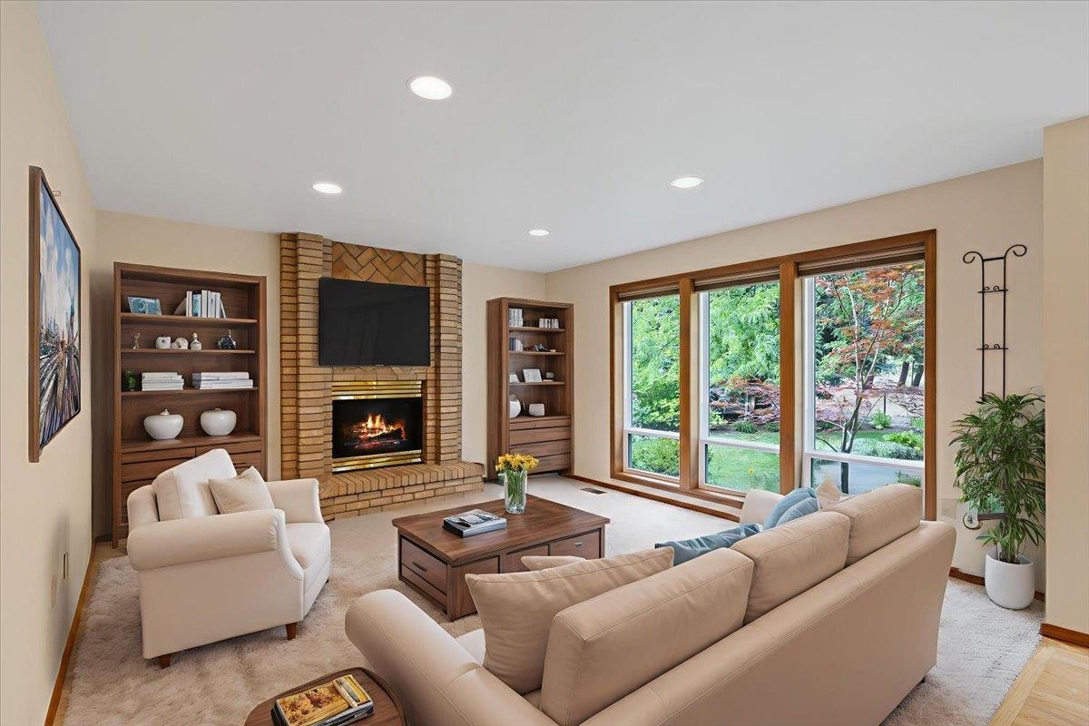 Spokane, Washington, 99223, United States, 4 Bedrooms Bedrooms, ,3 BathroomsBathrooms,Residential,For Sale,1950808