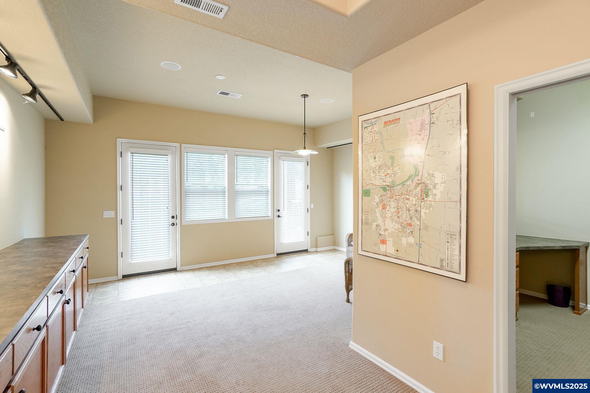 Albany, Oregon, 97321, United States, 4 Bedrooms Bedrooms, ,3 BathroomsBathrooms,Residential,For Sale,1961603