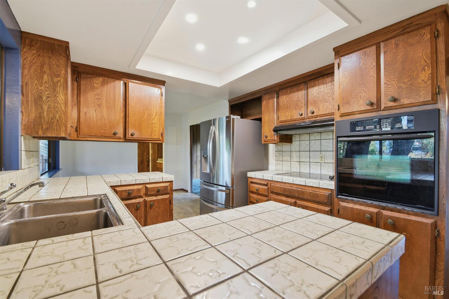 Glen Ellen, California, 95442, United States, 3 Bedrooms Bedrooms, ,3 BathroomsBathrooms,Residential,For Sale,1989437