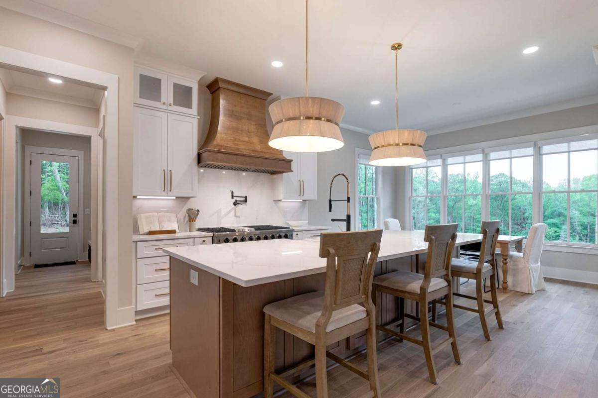 Monroe, Georgia, 30656, United States, 5 Bedrooms Bedrooms, ,5 BathroomsBathrooms,Residential,For Sale,1792838