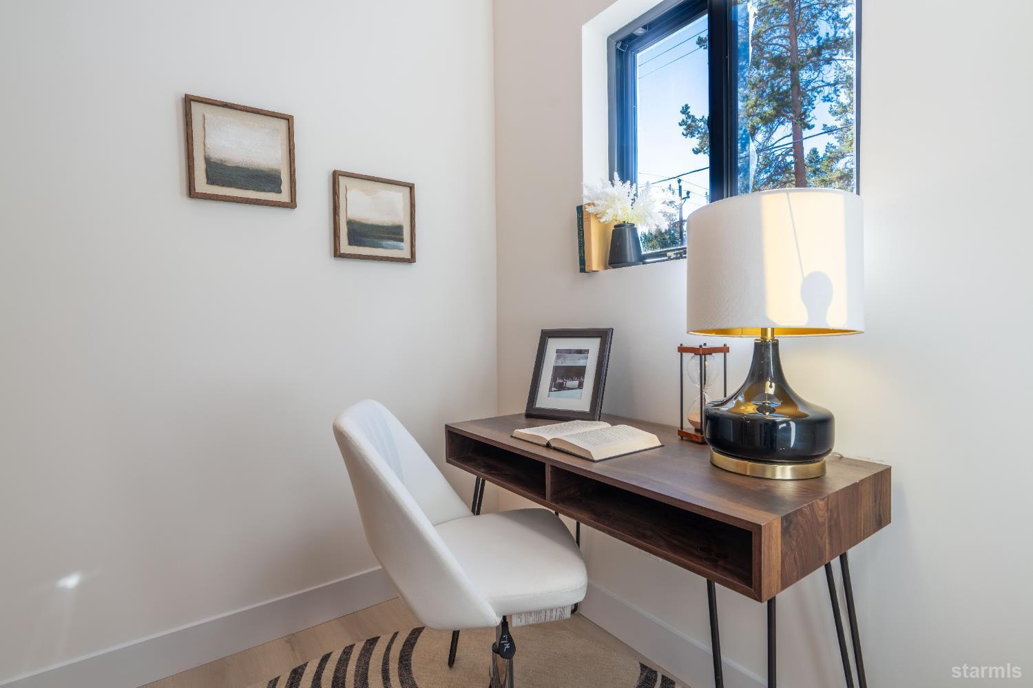 South Lake Tahoe, California, 96150, United States, 3 Bedrooms Bedrooms, ,3 BathroomsBathrooms,Residential,For Sale,1988066