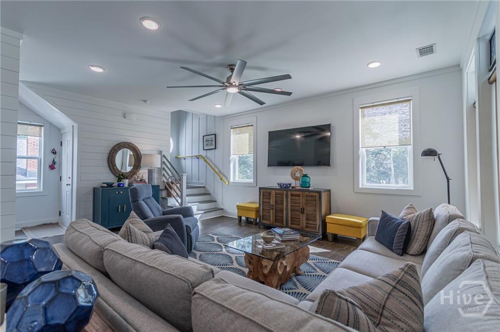 TYBEE ISLAND, Georgia, 31328, United States, 3 Bedrooms Bedrooms, ,3 BathroomsBathrooms,Residential,For Sale,1976054