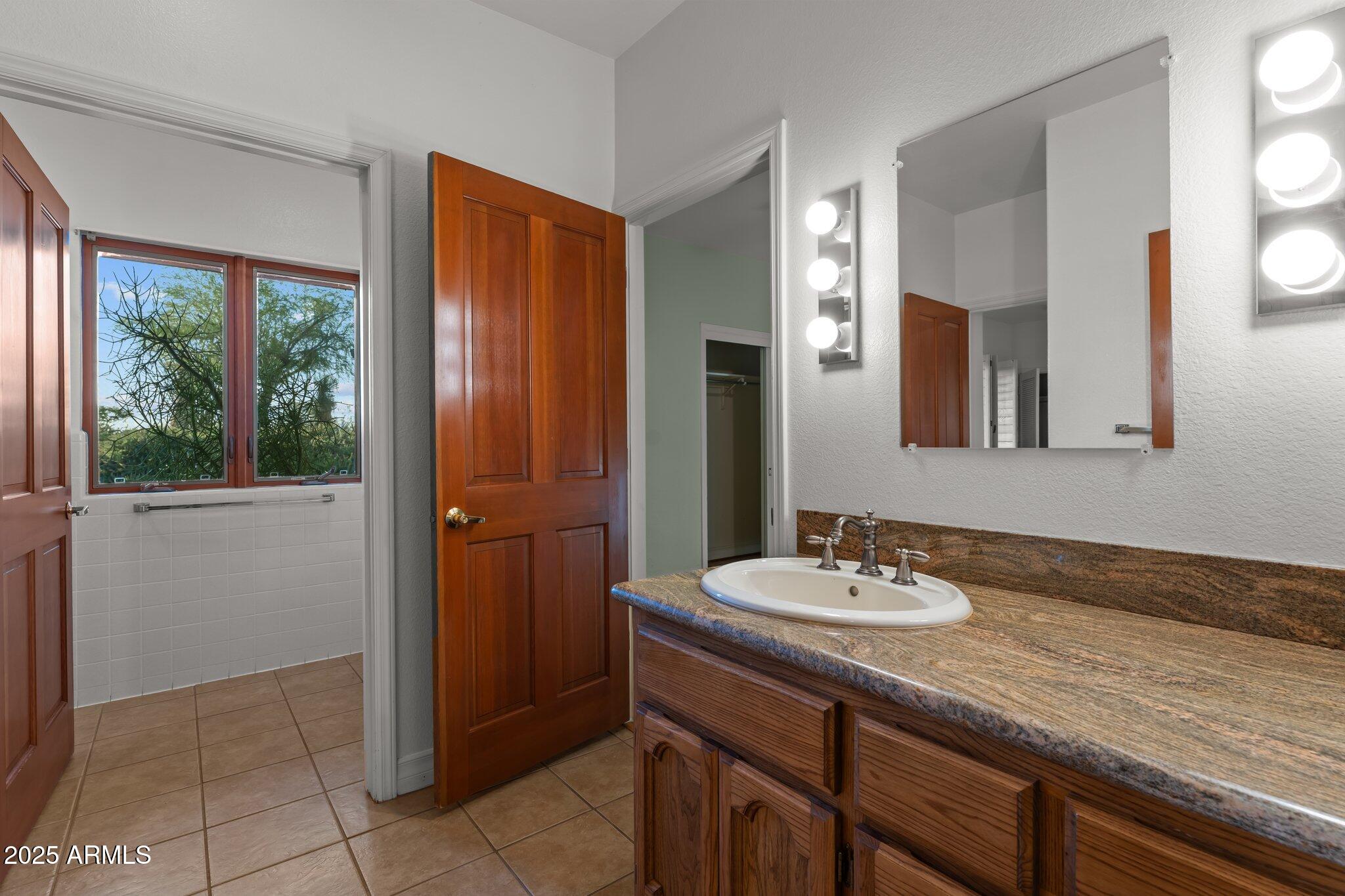 Wickenburg, Arizona, 85390, United States, 3 Bedrooms Bedrooms, ,3 BathroomsBathrooms,Residential,For Sale,1976707