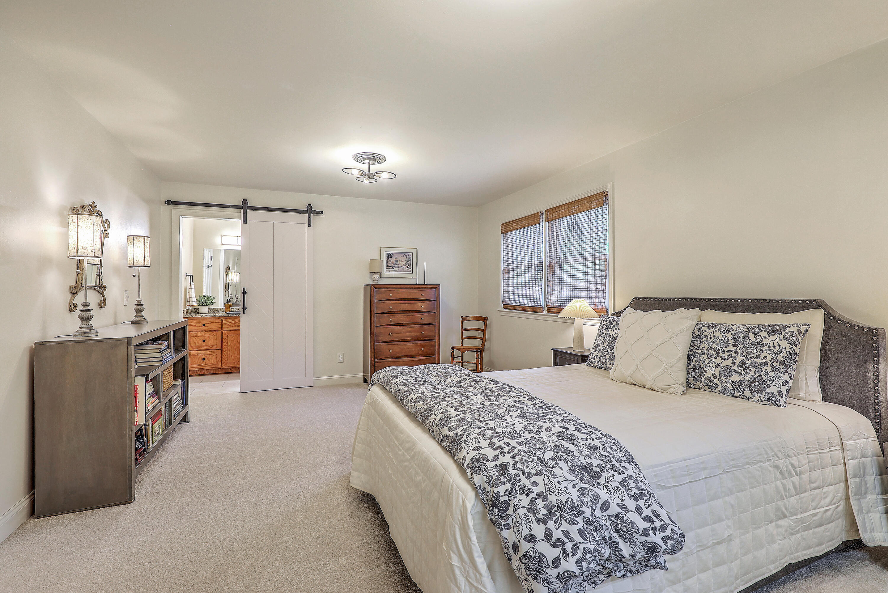 Summerville, South Carolina, 29485, United States, 4 Bedrooms Bedrooms, ,3 BathroomsBathrooms,Residential,For Sale,1922854