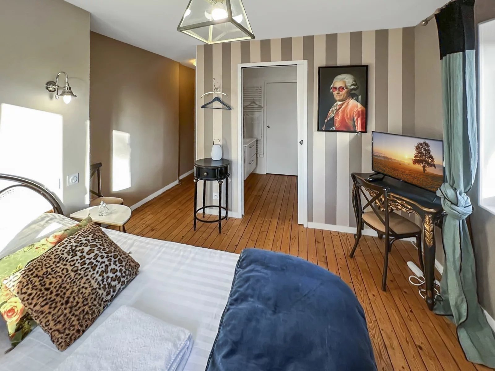 Trouville-sur-Mer, Normandy, 14360, FR, 7 Bedrooms Bedrooms, ,9 BathroomsBathrooms,Residential,For Sale,1672697