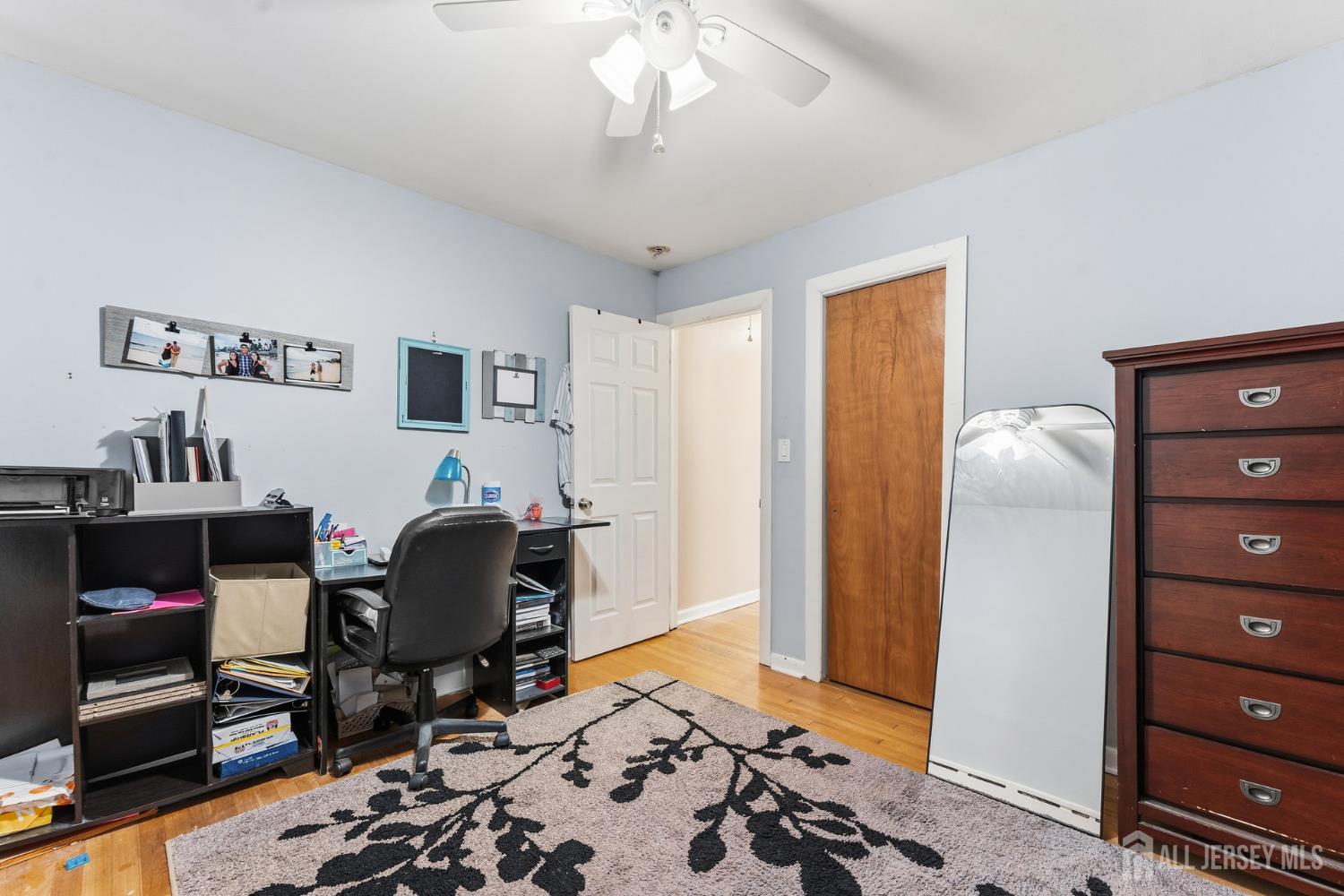 Dunellen, New Jersey, 08812, United States, 3 Bedrooms Bedrooms, ,2 BathroomsBathrooms,Residential,For Sale,1991582