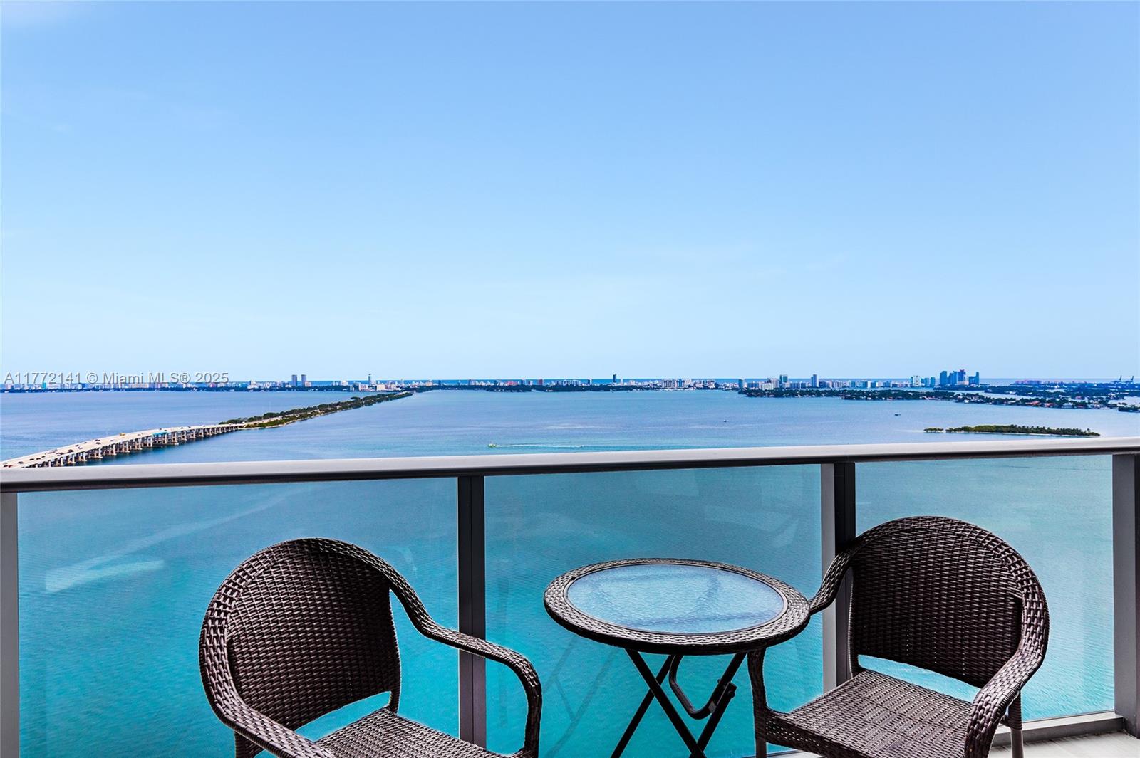 Miami, Florida, 33137, United States, 2 Bedrooms Bedrooms, ,3 BathroomsBathrooms,Residential,For Sale,1751942