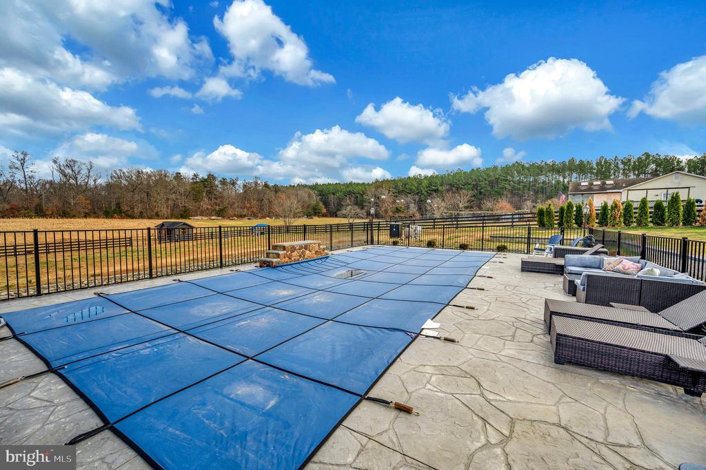 Bealeton, Virginia, 22712, United States, 4 Bedrooms Bedrooms, ,3 BathroomsBathrooms,Residential,For Sale,2002871