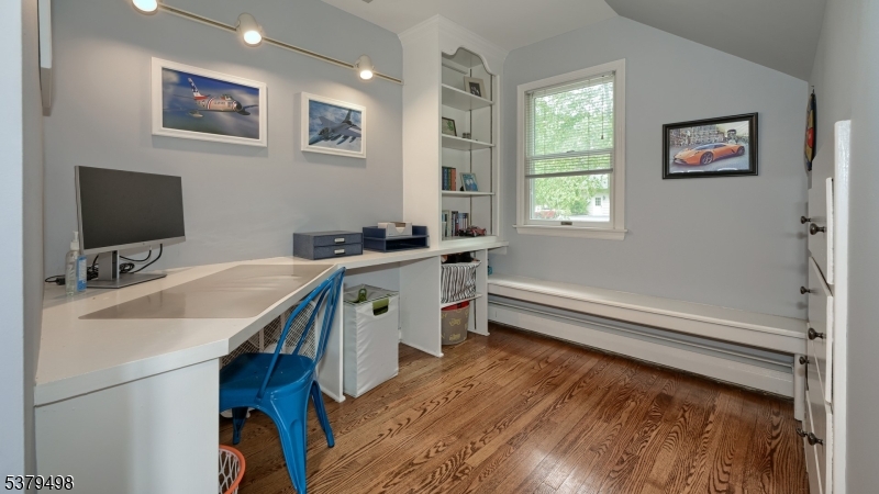 Kinnelon Boro, New Jersey, 07405, United States, 4 Bedrooms Bedrooms, ,5 BathroomsBathrooms,Residential,For Sale,1932382