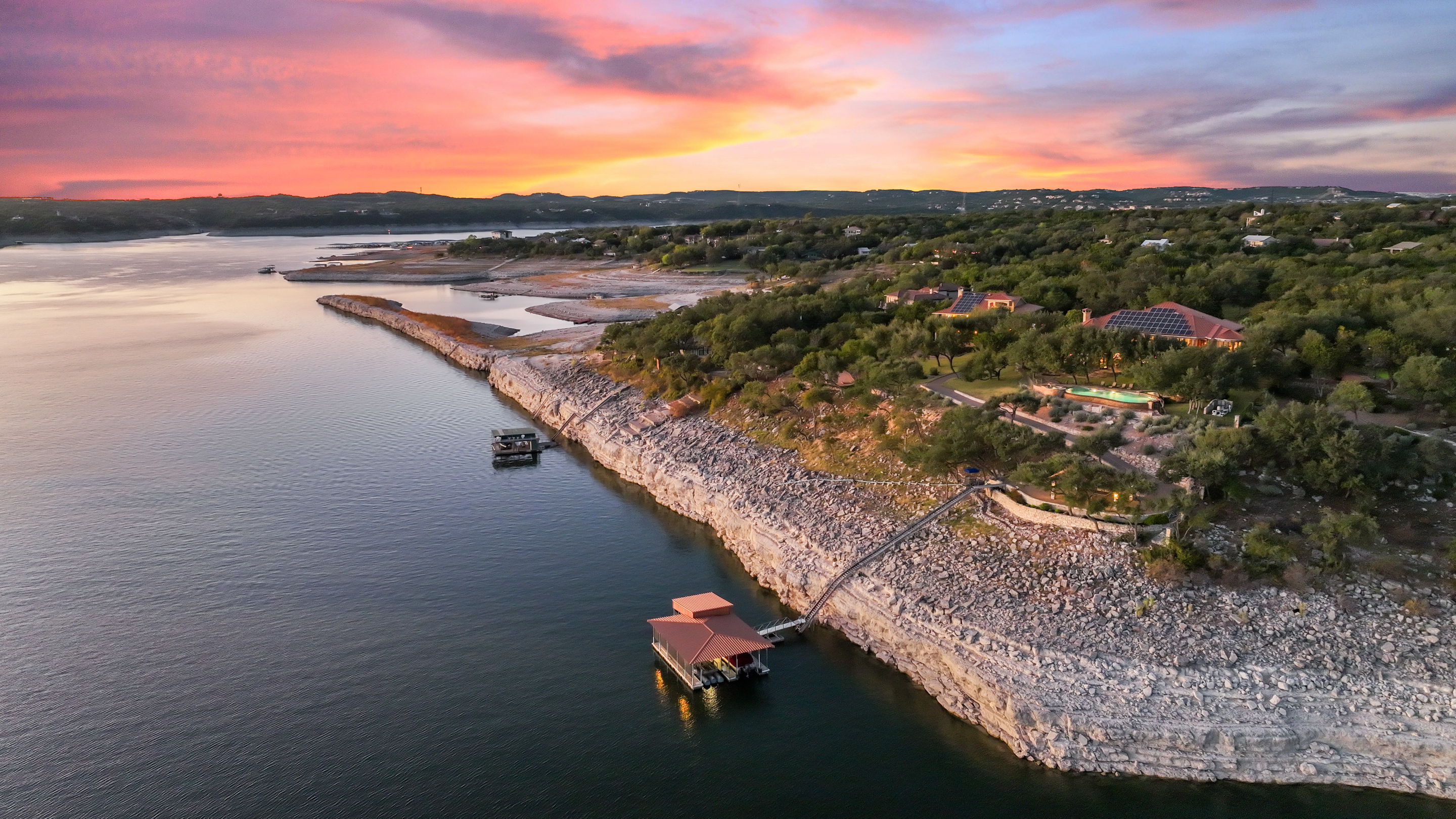  Lake Travis Extraordinary and Elusive Estate - 物件實景