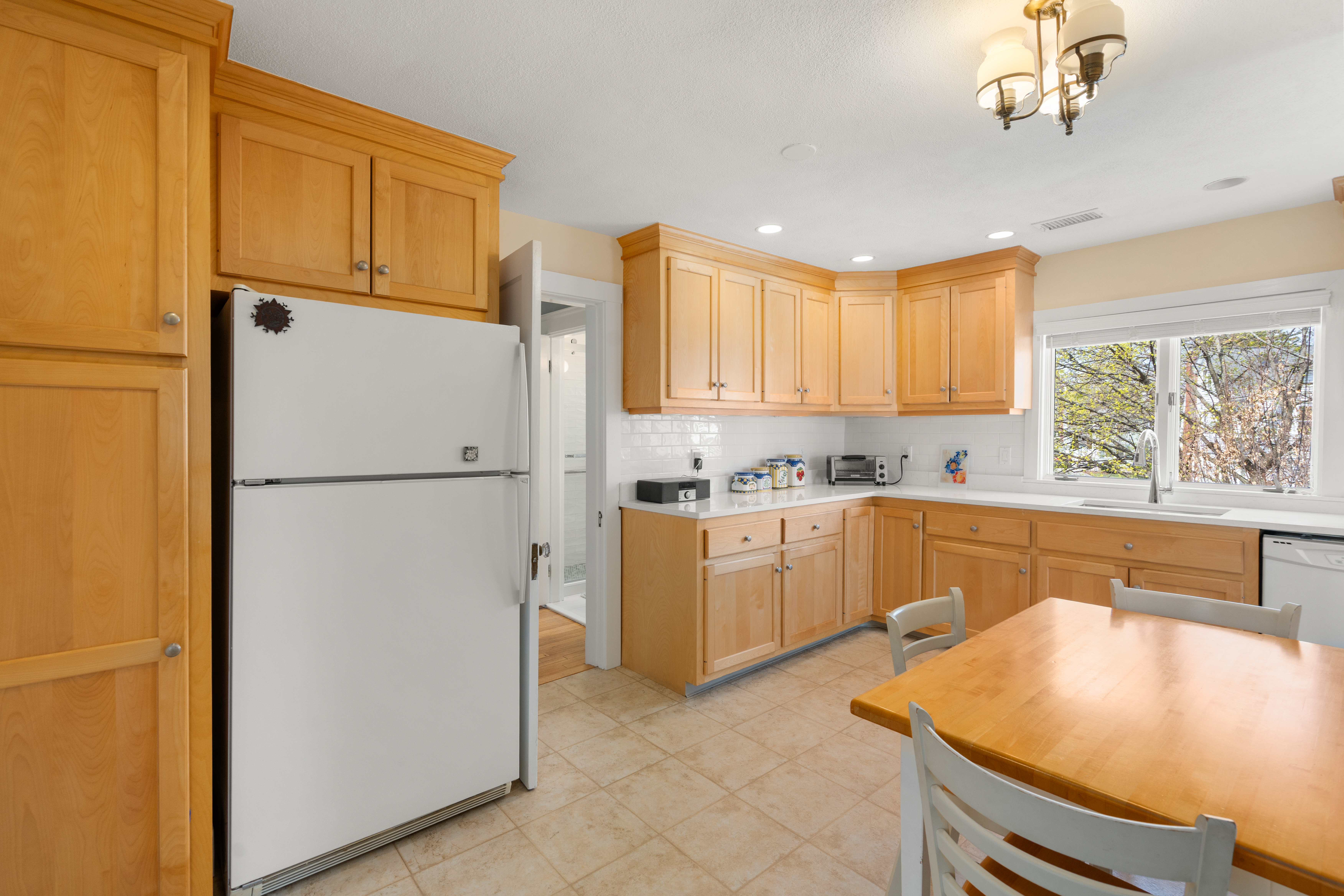  23 Newman Way, Unit 2, Arlington, MA, 02476 - 物件實景