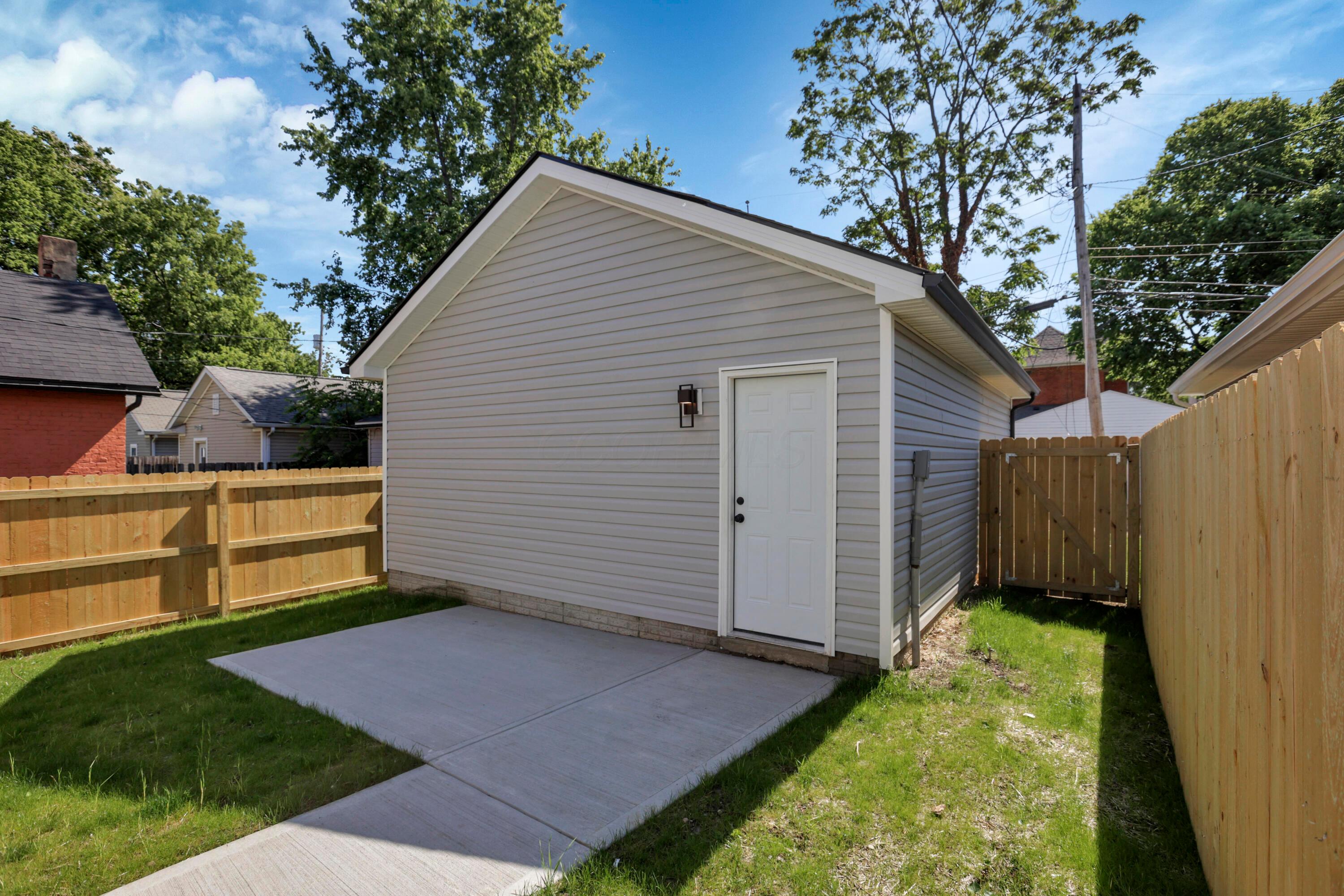 Columbus, Ohio, 43203, United States, 4 Bedrooms Bedrooms, ,4 BathroomsBathrooms,Residential,For Sale,2048035