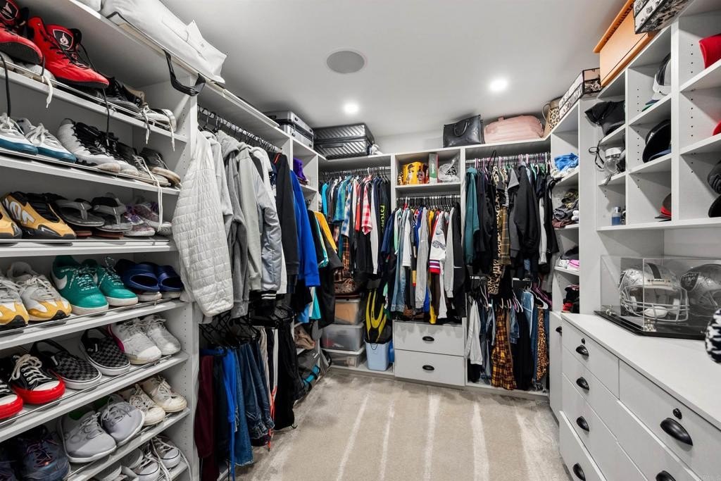 San Diego, California, 92106, United States, 3 Bedrooms Bedrooms, ,2 BathroomsBathrooms,Residential,For Sale,1991298