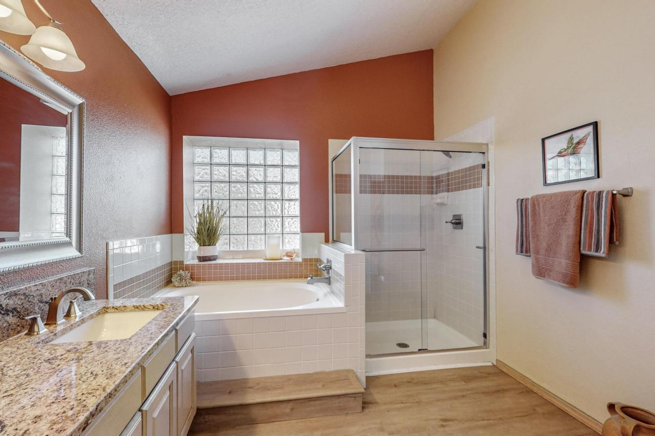 1156 NARCISCO Street NE, Albuquerque, New Mexico, 87112, United States, 4 Bedrooms Bedrooms, ,3 BathroomsBathrooms,Residential,For Sale,1156 NARCISCO Street NE,1637423