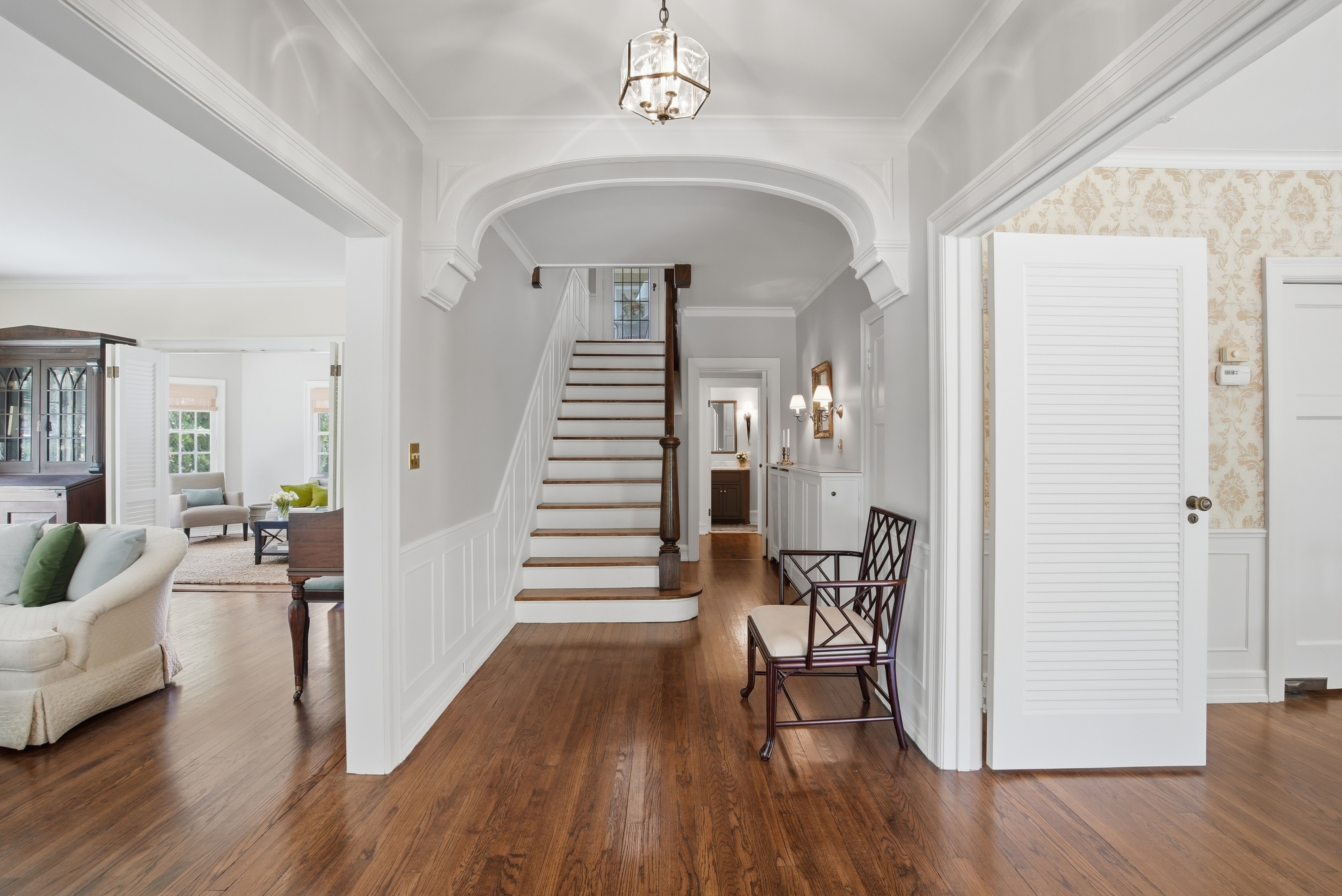  Timeless Shorewood Residence - 物件實景
