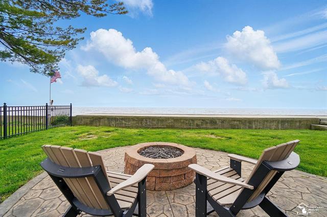 MONROE, Michigan, 48161, United States, 4 Bedrooms Bedrooms, ,4 BathroomsBathrooms,Residential,For Sale,1827211