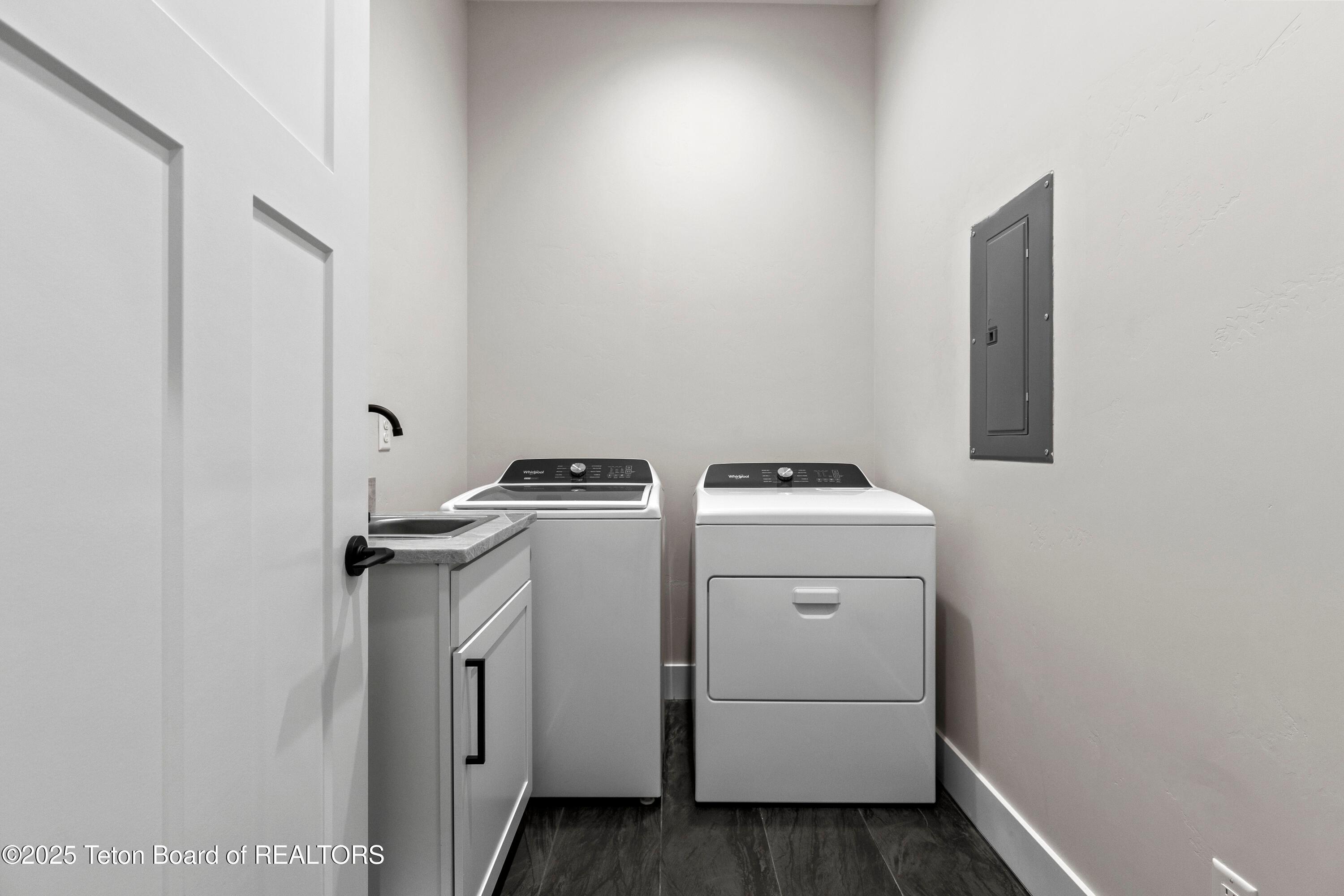 Driggs, Idaho, 83422, United States, 4 Bedrooms Bedrooms, ,3 BathroomsBathrooms,Residential,For Sale,2003438