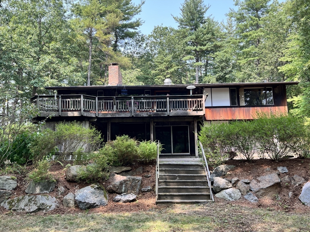 Bedford, Massachusetts, 01730, United States, 5 Bedrooms Bedrooms, ,3 BathroomsBathrooms,Residential,For Sale,1942170