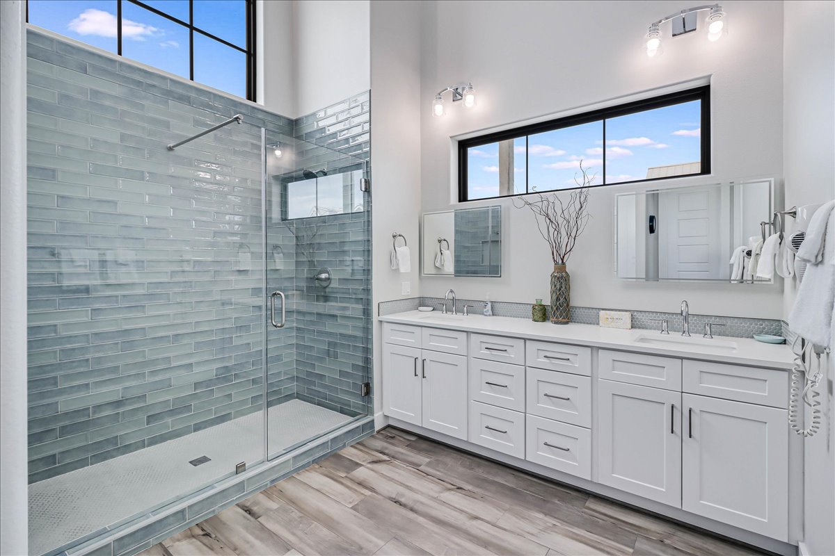 Port Aransas, Texas, 78373, United States, 3 Bedrooms Bedrooms, ,3 BathroomsBathrooms,Residential,For Sale,1979271