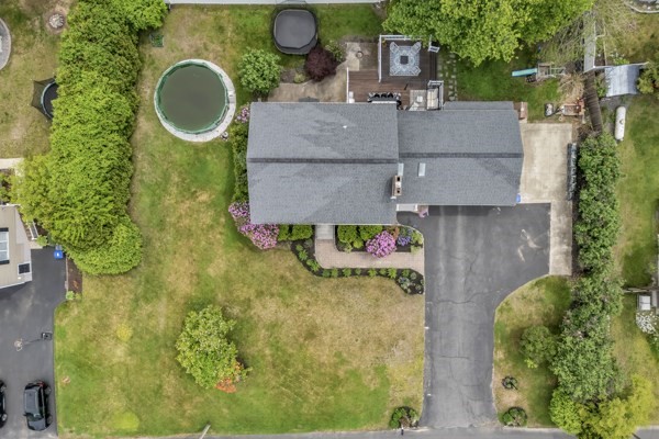 Methuen, Massachusetts, 01844, United States, 4 Bedrooms Bedrooms, ,2 BathroomsBathrooms,Residential,For Sale,2048682