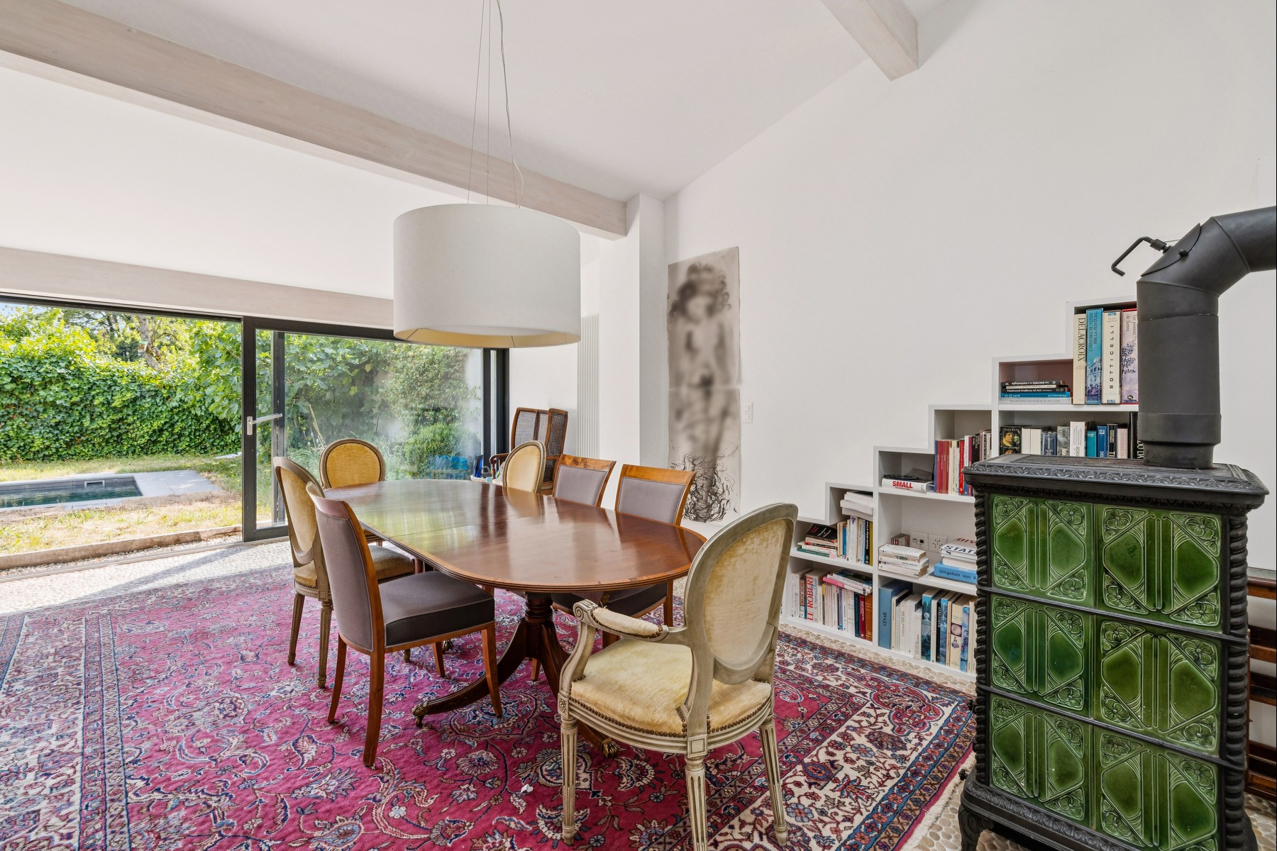  Charming home with a pool and investment potential - 物件實景
