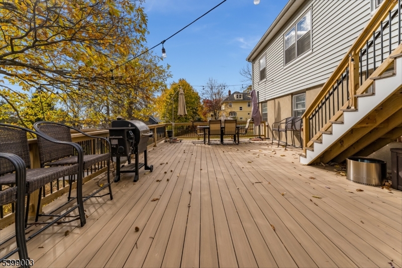 Boonton, New Jersey, 07005, United States, 3 Bedrooms Bedrooms, ,2 BathroomsBathrooms,Residential,For Sale,1998669