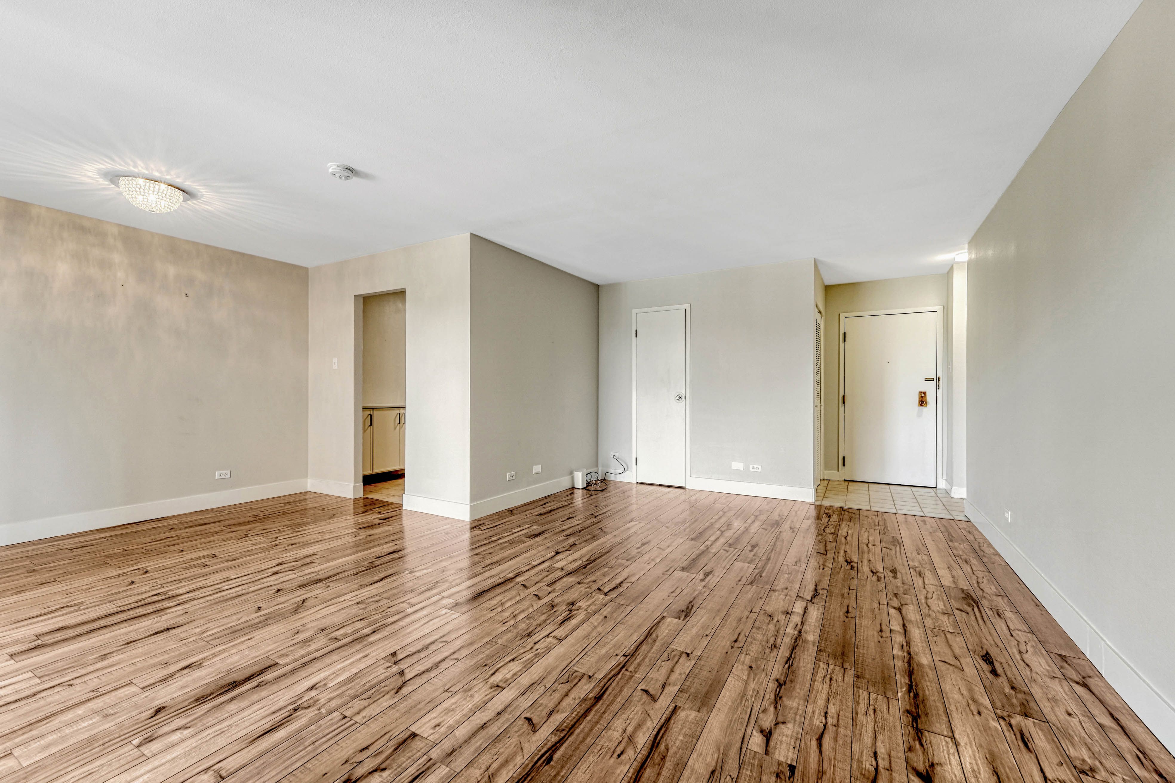  Contemporary Condo Perched on 7th Floor Above Washington Park - 物件實景