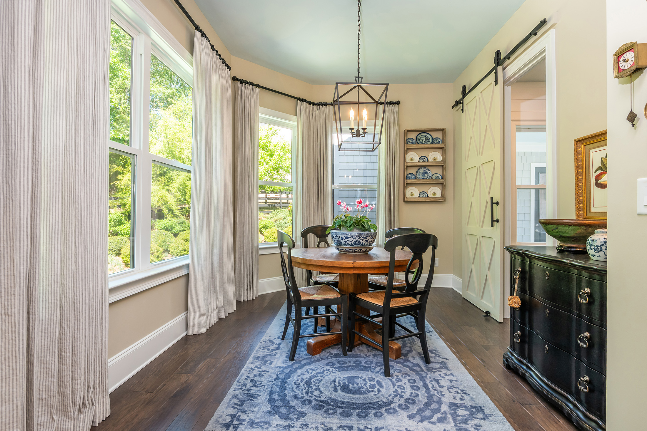  Welcome Home to this Impeccably maintained and Beautifully Appointed Estate - 物件實景