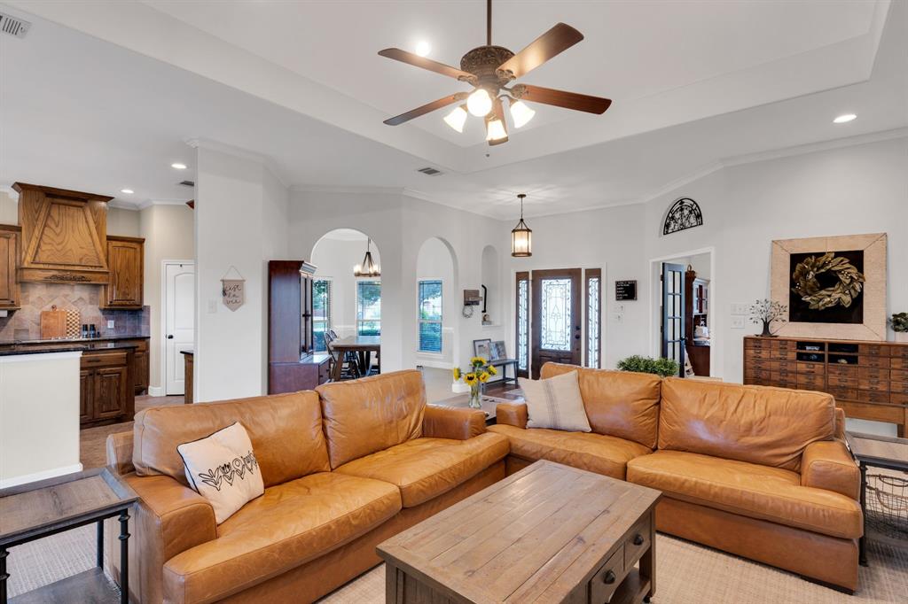 Midlothian, Texas, 76065, United States, 4 Bedrooms Bedrooms, ,4 BathroomsBathrooms,Residential,For Sale,1975305