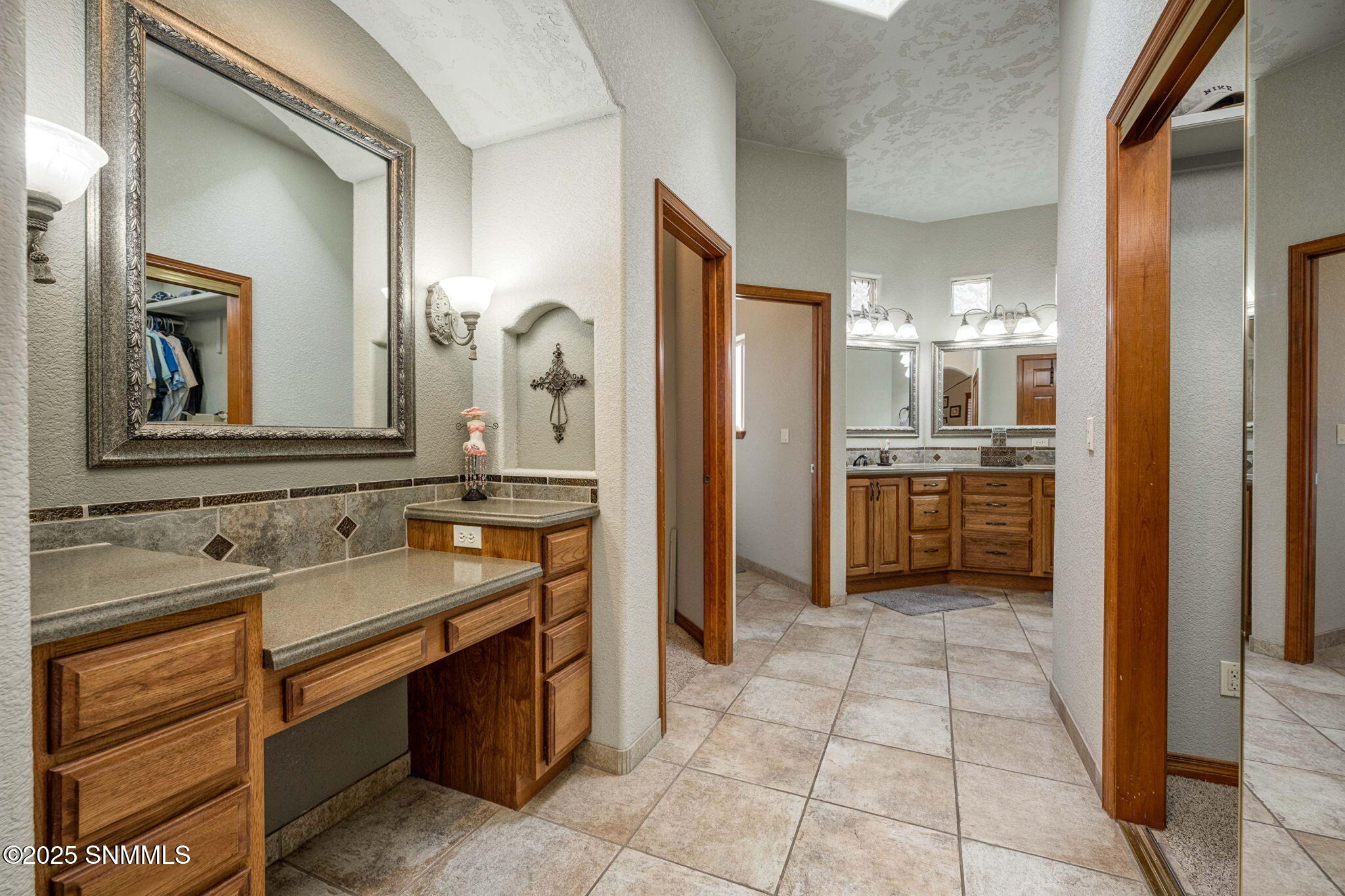 Las Cruces, New Mexico, 88011, United States, 4 Bedrooms Bedrooms, ,5 BathroomsBathrooms,Residential,For Sale,1709663
